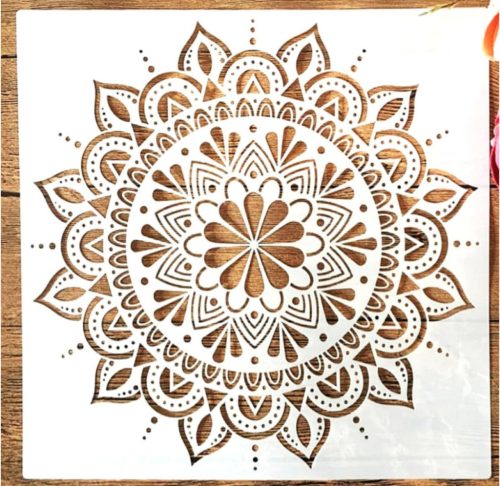 Mandala mintás 30x30 cm-es műanyag sablon DIY stencil falra,  bútorra